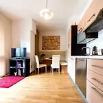 Giotto - Lovely&Central